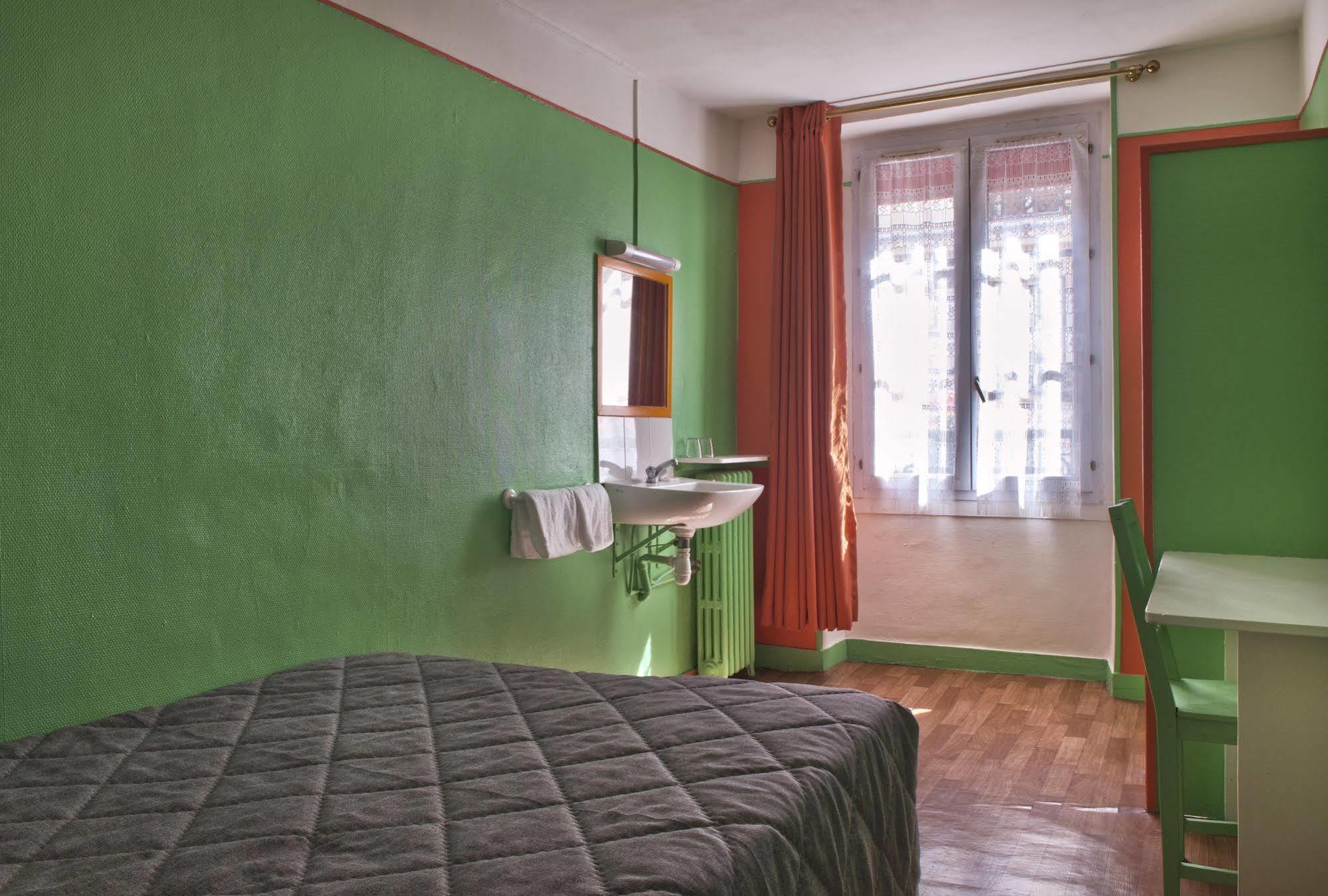 Hotel Du Commerce Paris Luaran gambar